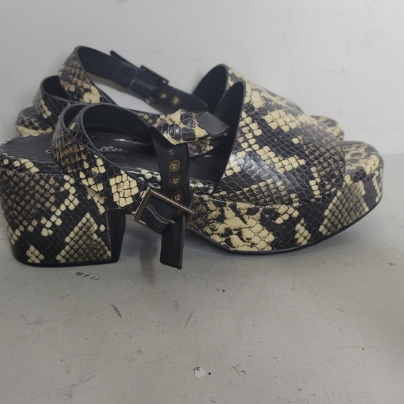 Seychelles Calming Influence SZ 6 - Picture 7 of 8